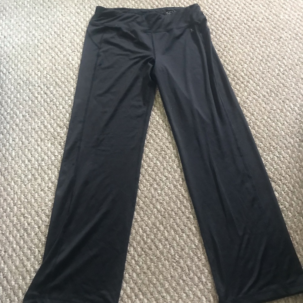 Danskin Now full-length yoga pants